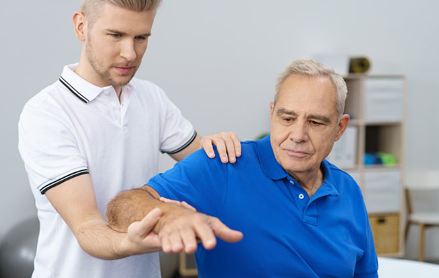 Fisioterapia para Idosos, também chamada de Fisioterapia Geriátrica.